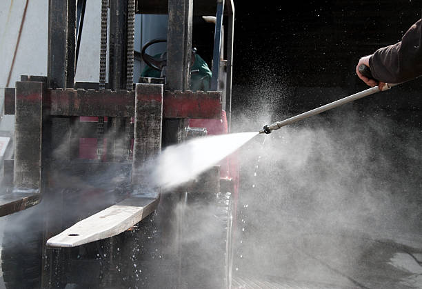 Best Restaurant Pressure Washing  in East Bakersfield, CA